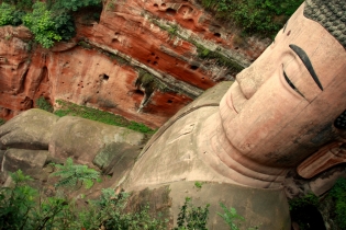 Гора Эмэйшань и статуя «Большой Будда» в Лэшани