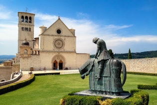 Базилика Св. Франциска и другие францисканские памятники в городе Ассизи